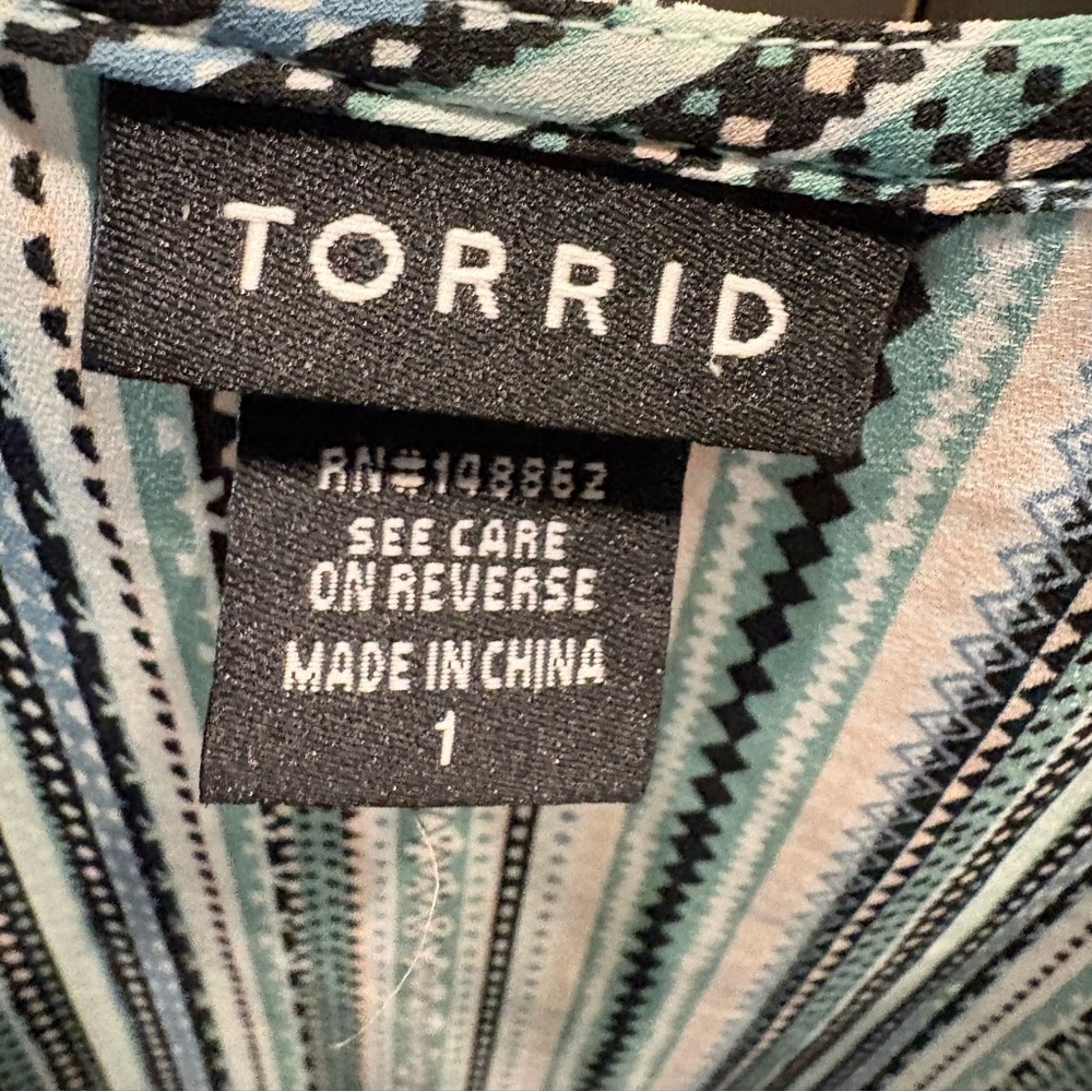 Torrid Striped Adjustable Spaghetti Straps Tank Top, 1/14-16 - Picture 2 of 11